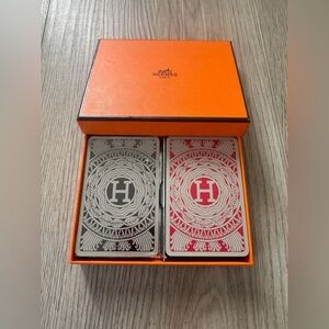 HERMÈS Playing Cards Set. ♠️♦️♥️♣️🎴